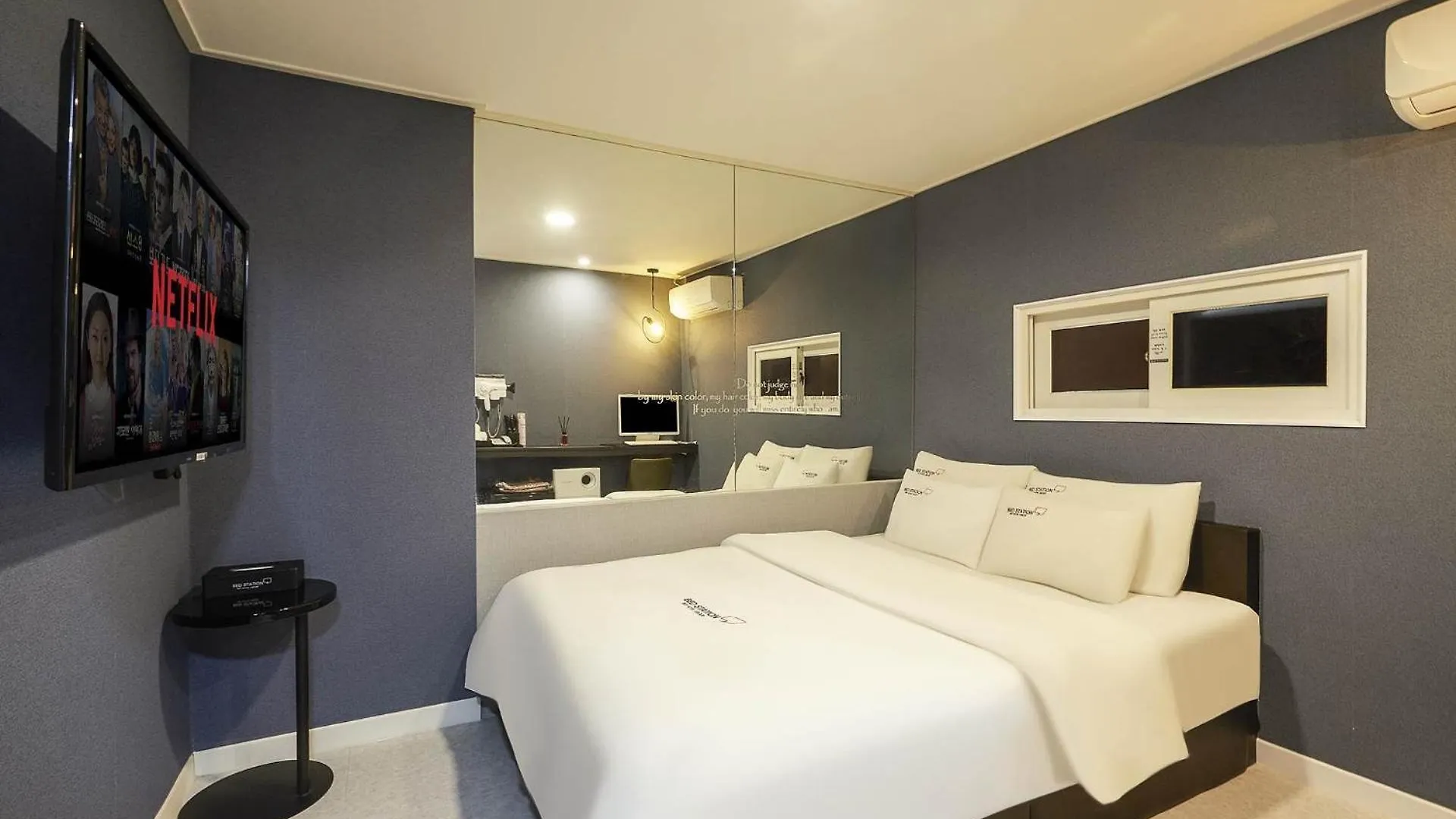 Bed Station Apartment Incheon