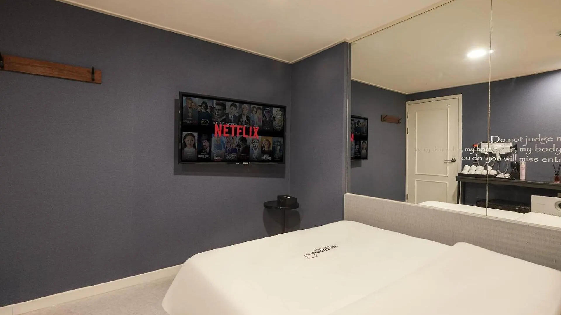 Bed Station Apartment Incheon